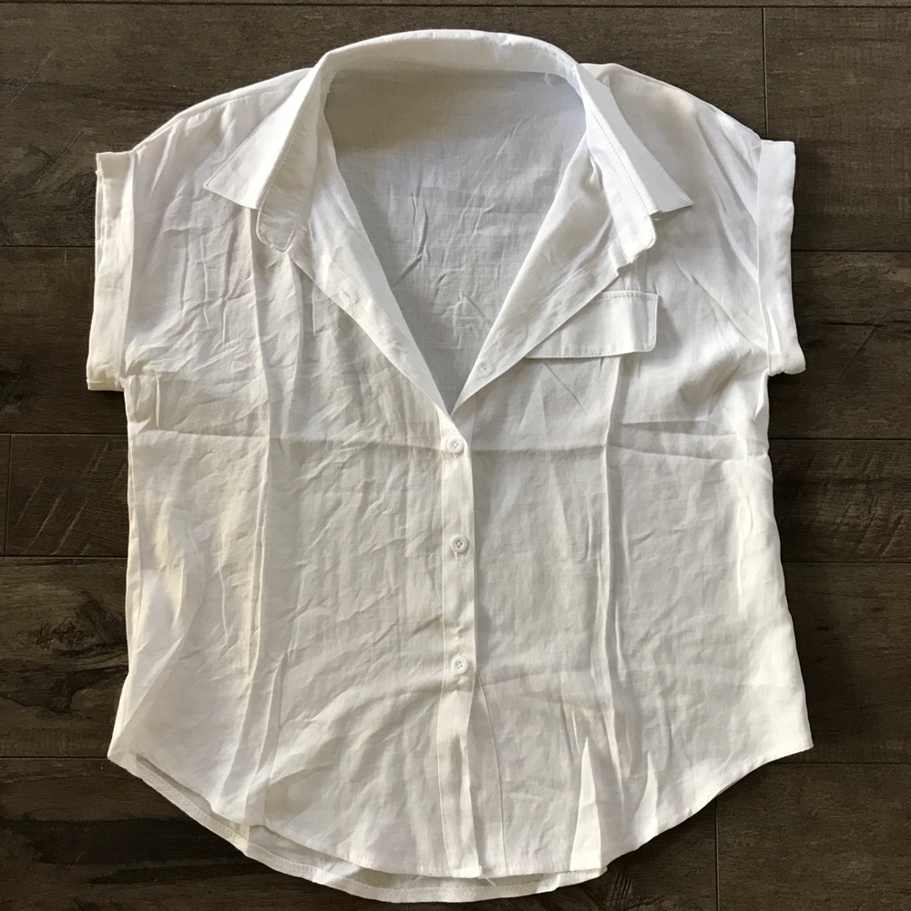 NWOT Summer button up short sleeve